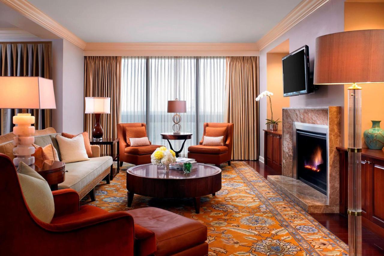 Hotel The St. Regis Houston Exterior foto