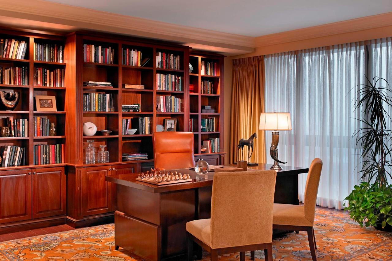 Hotel The St. Regis Houston Exterior foto