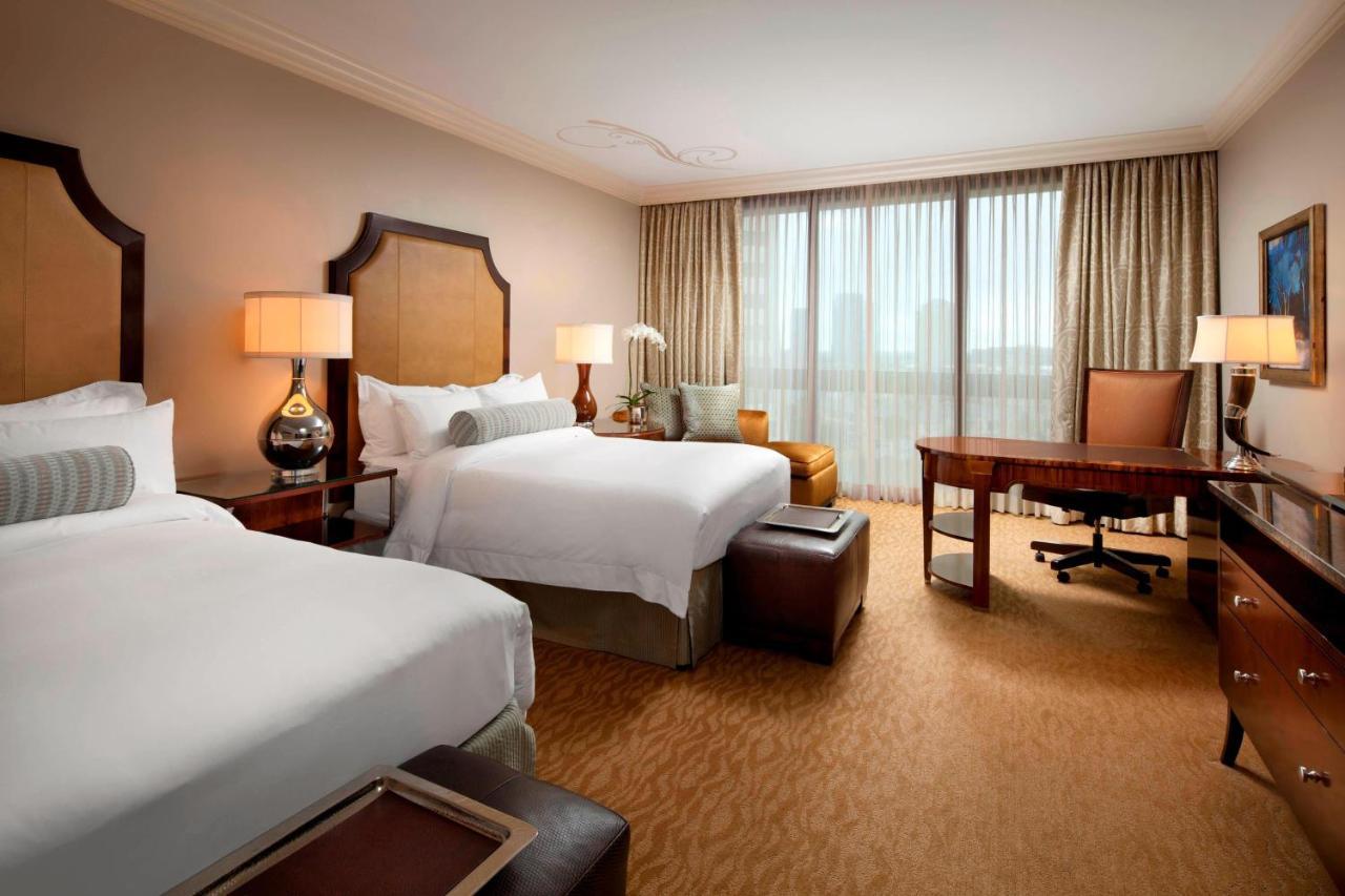Hotel The St. Regis Houston Exterior foto
