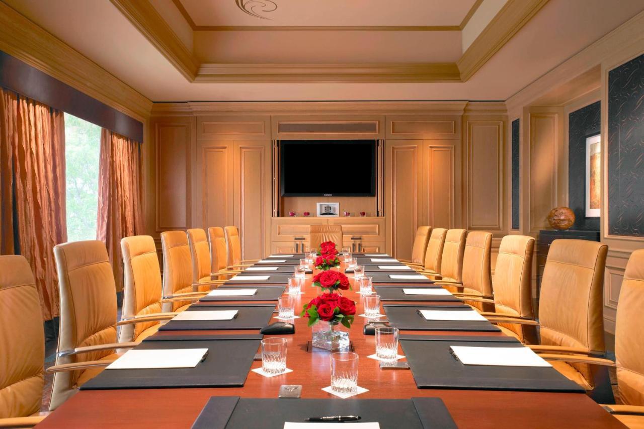 Hotel The St. Regis Houston Exterior foto